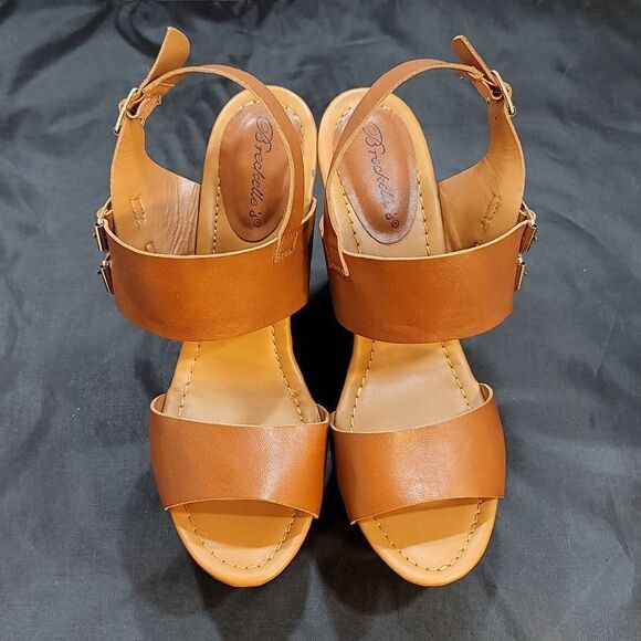 BRECKELLES PLASFORM OPEN TOE BLOCK HEEL SANDAL - Picture 4 of 14